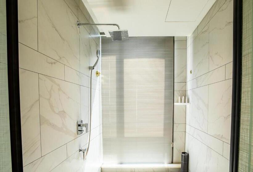 هتل Metropolo Jinjiang Weihai Railway Station