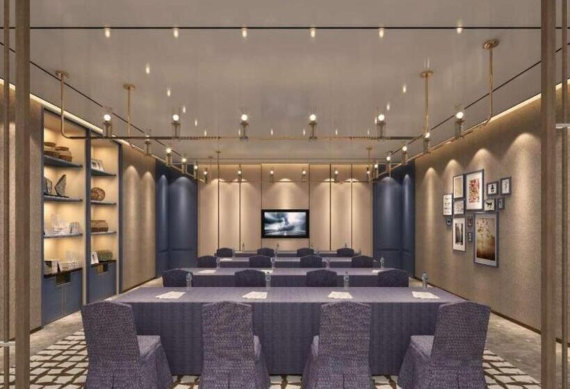 هتل Metropolo Jinjiang Weihai Railway Station