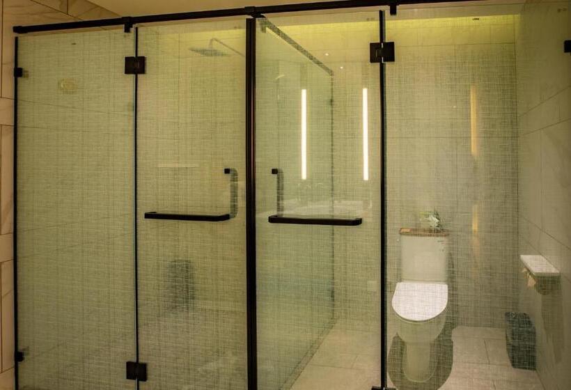 هتل Metropolo Jinjiang Weihai Railway Station