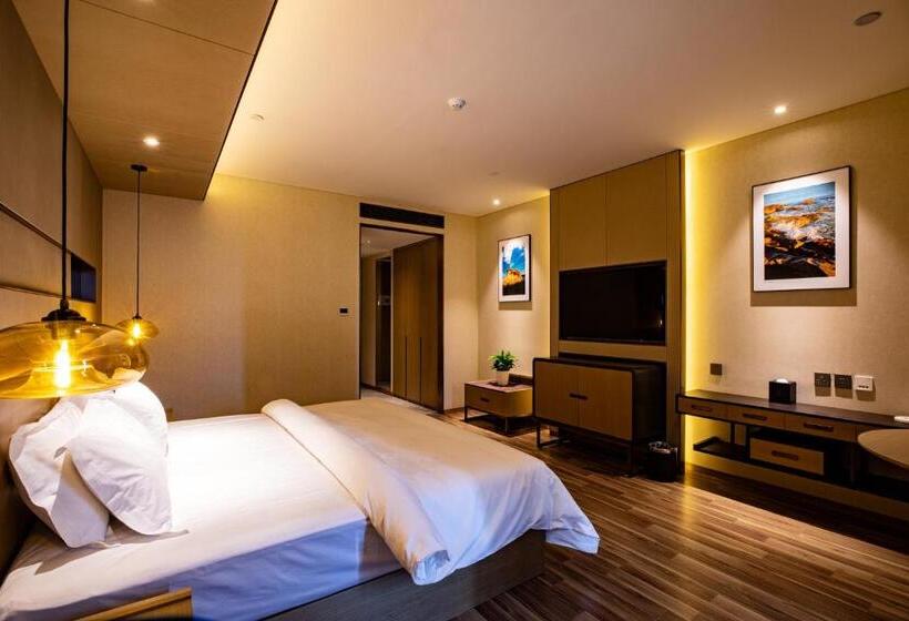 هتل Metropolo Jinjiang Weihai Railway Station