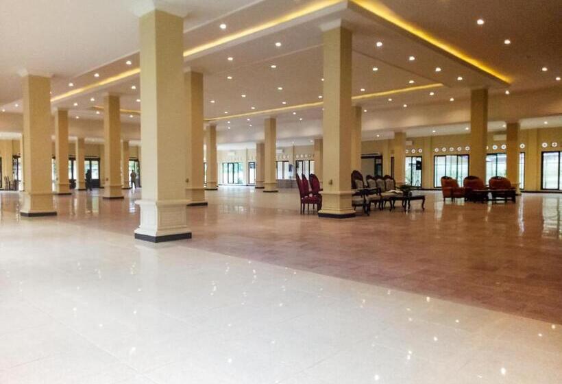 酒店 Pendopo 45 Resort