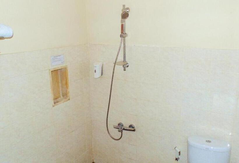 酒店 Pendopo 45 Resort