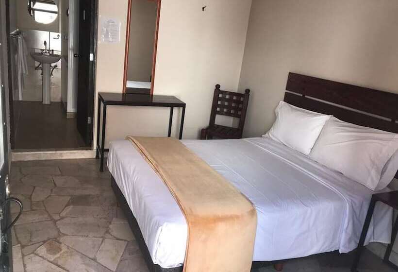 Отель Camino De Allende