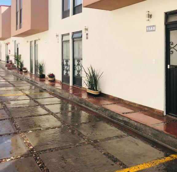 Отель Camino De Allende