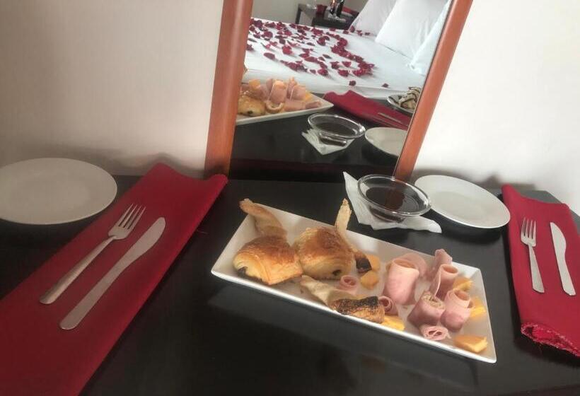 Отель Camino De Allende