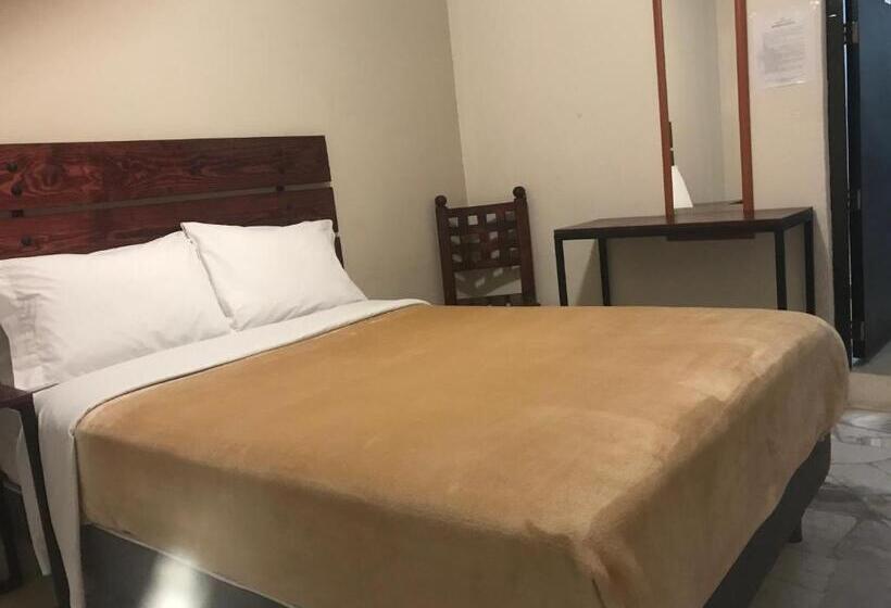 Отель Camino De Allende