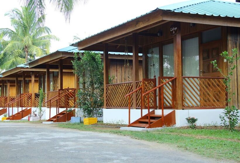 فندق Rainforest Resort