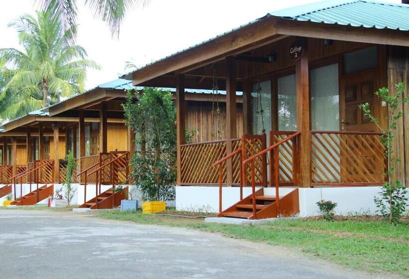 فندق Rainforest Resort