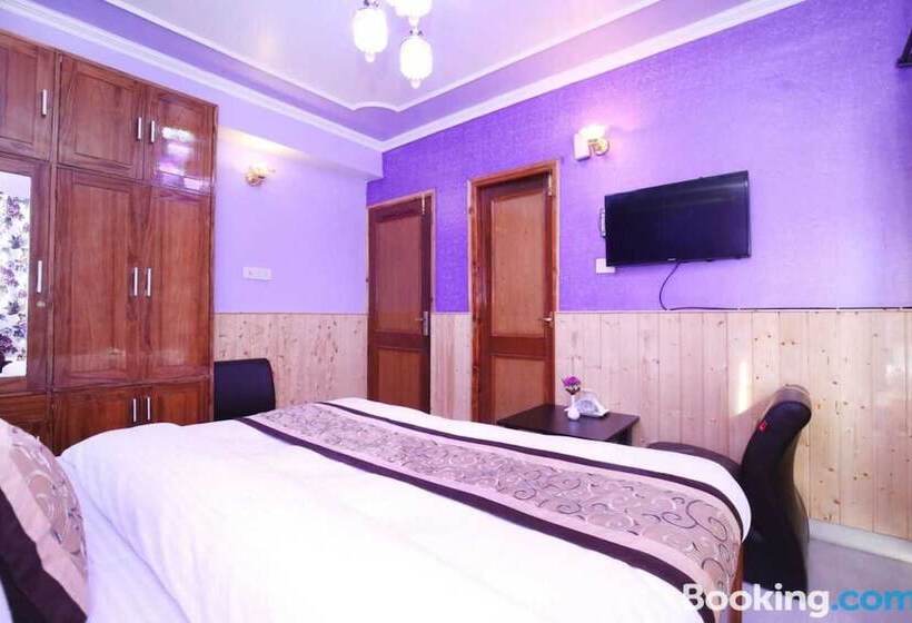 هتل Hill View Cottage