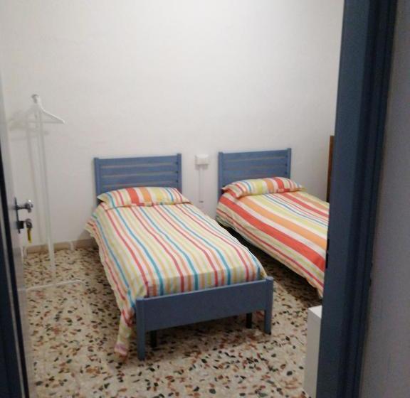 호스텔 Affittacamere Fiore