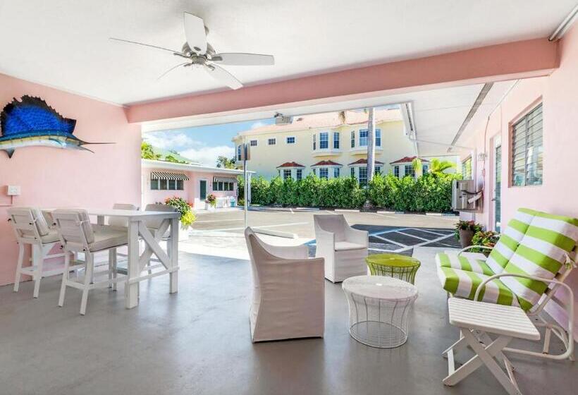 فندق صغير The Gondolier Inn