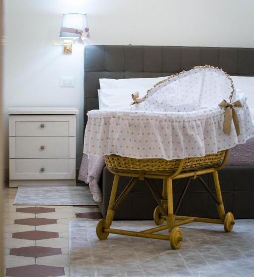 민박 La Dimora Del Falconiere   Luxury Suites