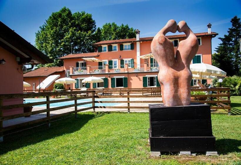 مبيت وإفطار Relais Villa Isabel