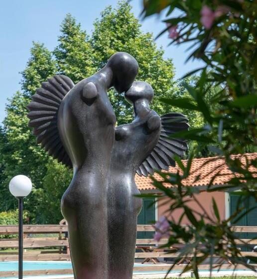 مبيت وإفطار Relais Villa Isabel