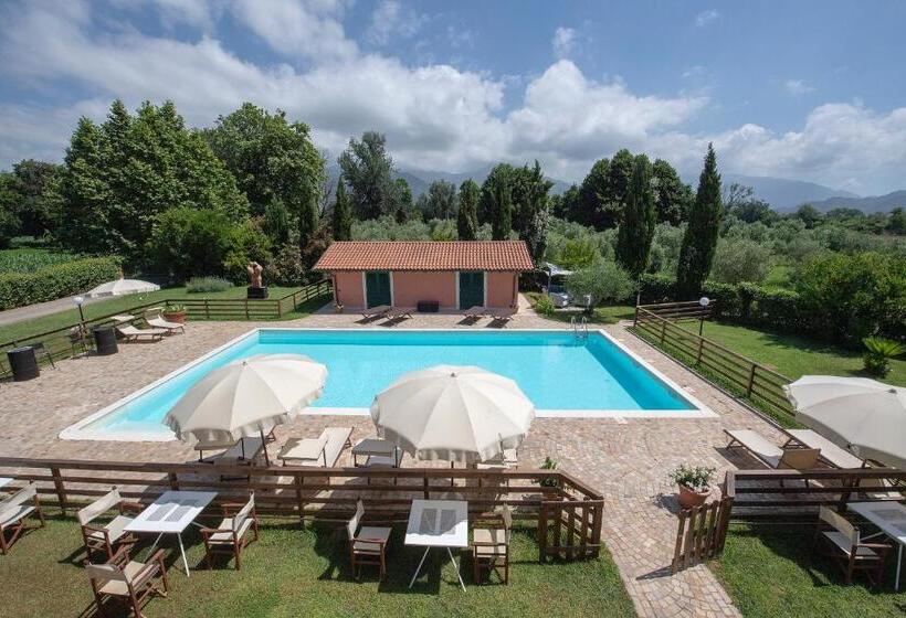 مبيت وإفطار Relais Villa Isabel