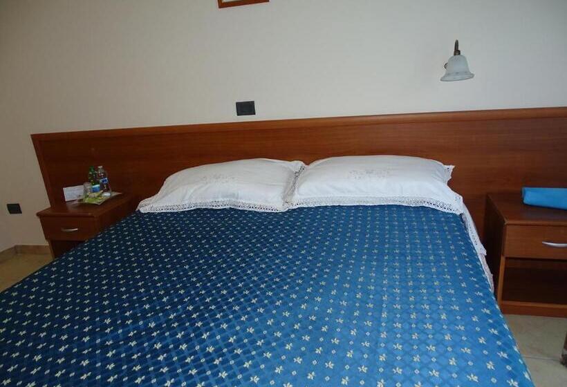 تختخواب و صبحانه Villa Biancofiore