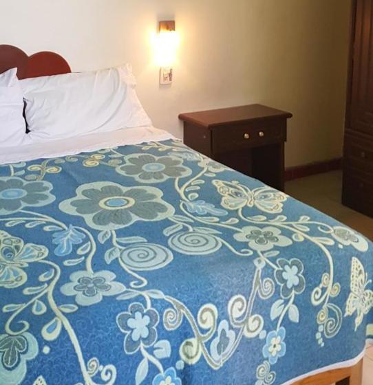 هتل کپسول Don Jesus