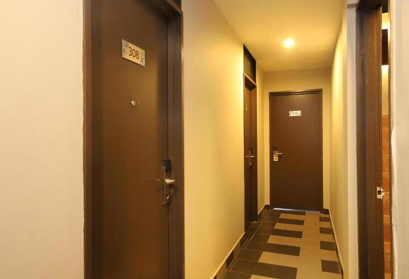 호텔 Oyo 910 Hills Residence