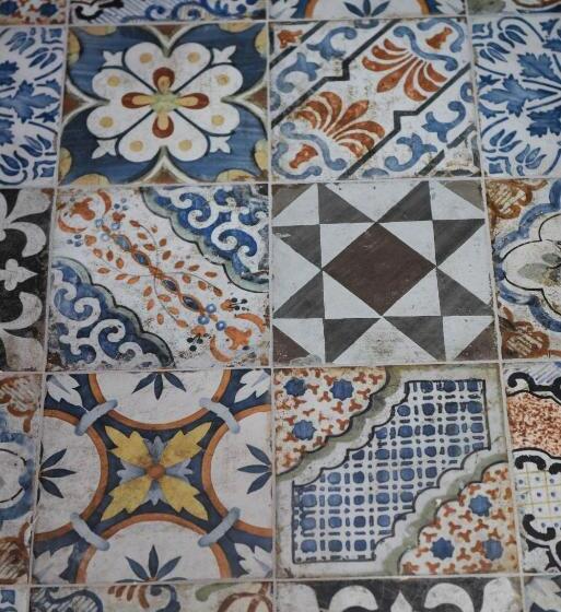 פנסיון Casa Mida   Guest House