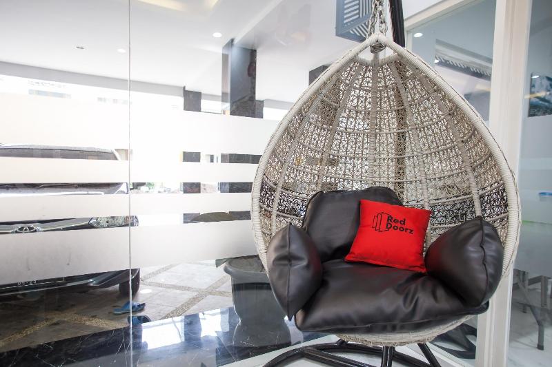 بنسيون Reddoorz Plus Near Politeknik Negeri Malang