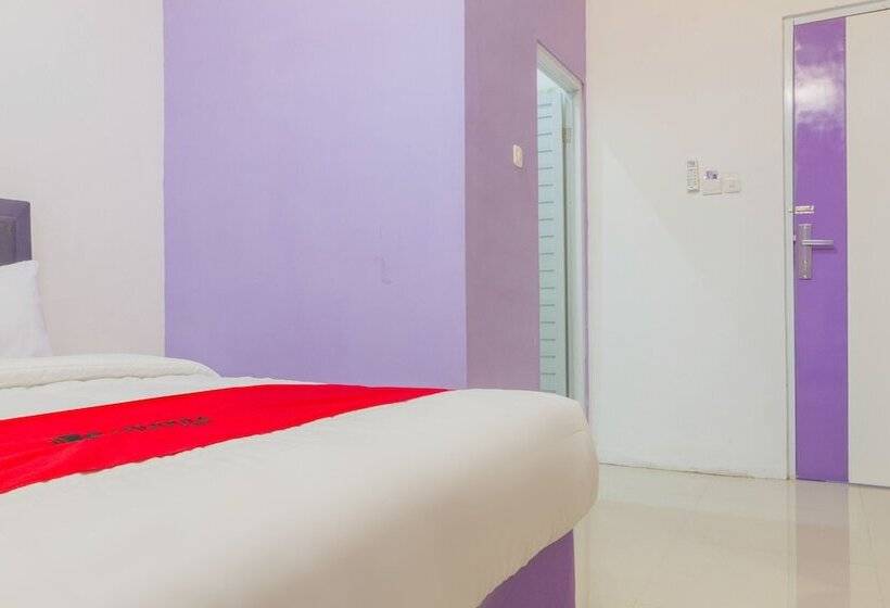 ペンション Reddoorz Plus @ Tuparev Cirebon 2