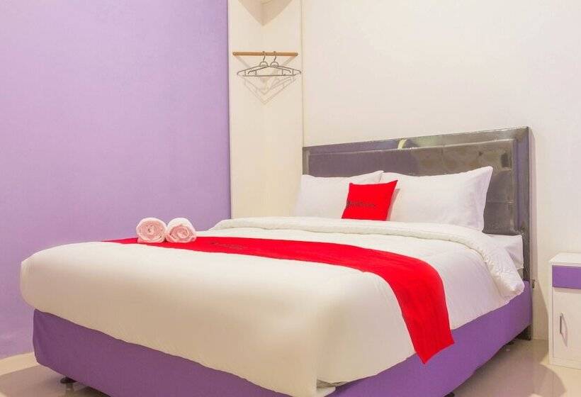 Пансион Reddoorz Plus @ Tuparev Cirebon 2