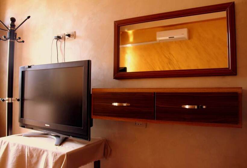 Shurooq Shams Hotel & Tours By Sunrise