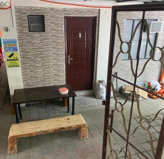 הוסטל Rgc Residences