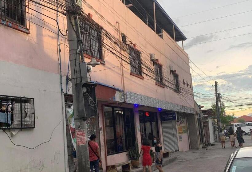 הוסטל Rgc Residences