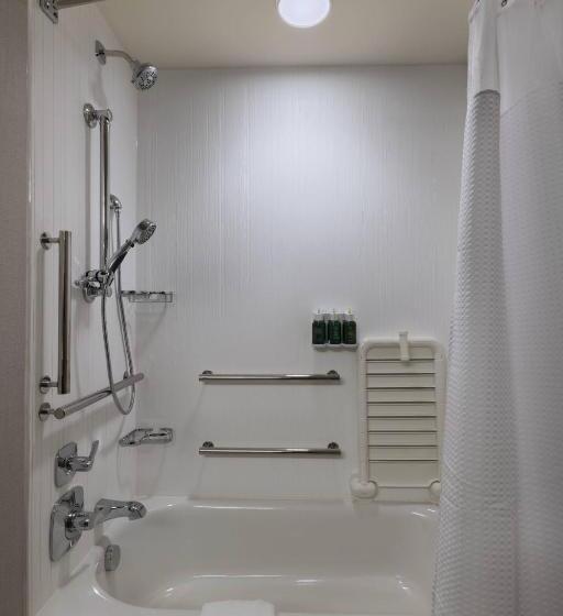 فندق Courtyard St. Louis Brentwood