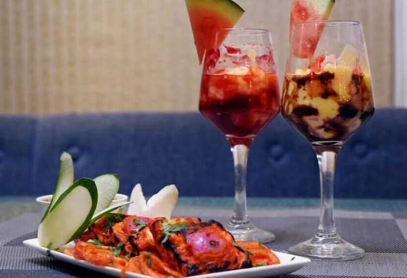 Udaan Olive Hotel & Spa Pelling