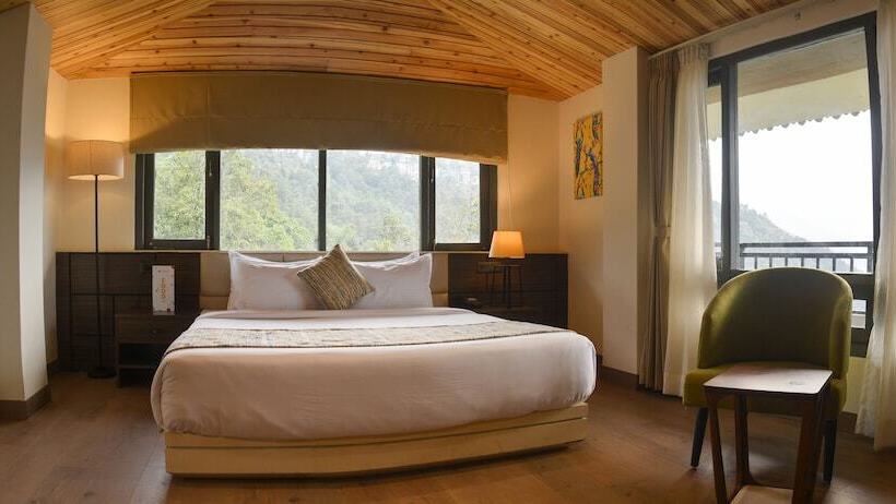 Udaan Olive Hotel & Spa Pelling