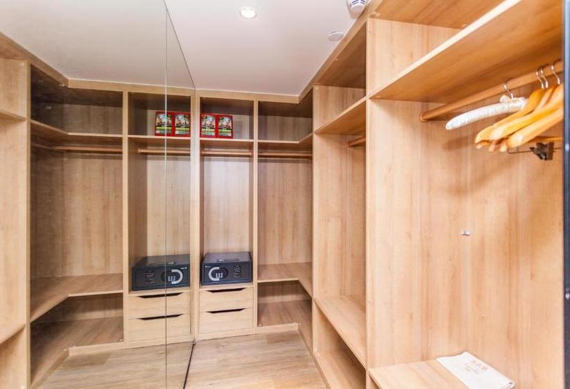 Kaicheng Service Apartment