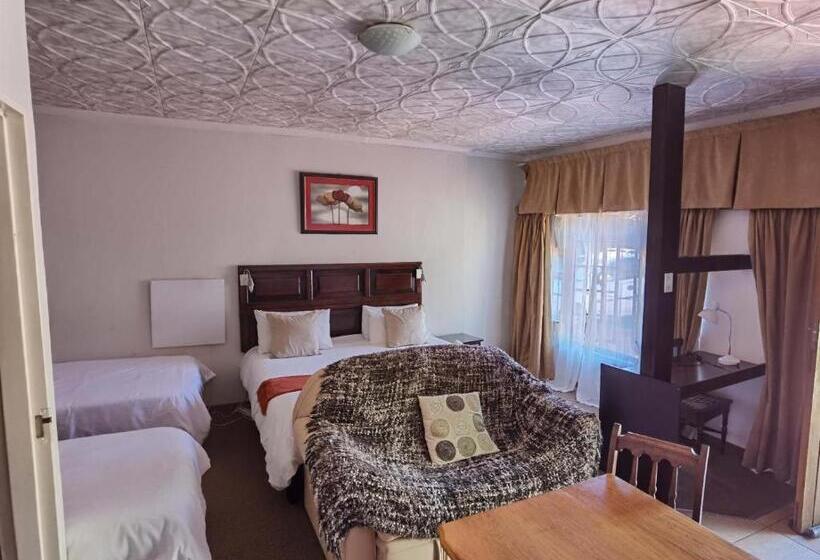 ペンション Amatola Mountain View