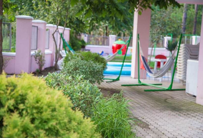 پانسیون Black Sea