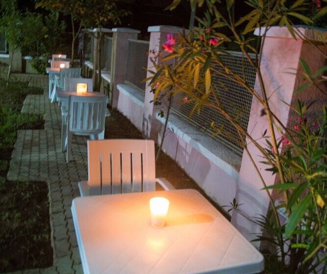 پانسیون Black Sea