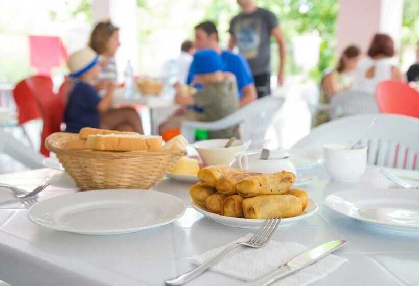 پانسیون Black Sea