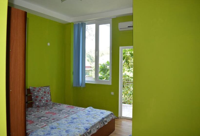 پانسیون Black Sea