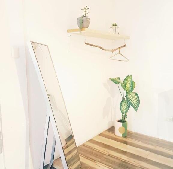 ペンション Hoja Santa Posada