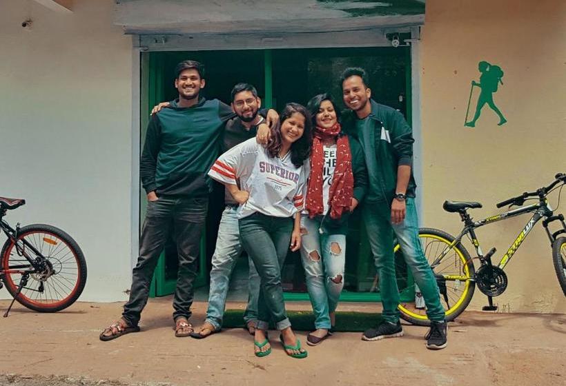 הוסטל Stars & Pines