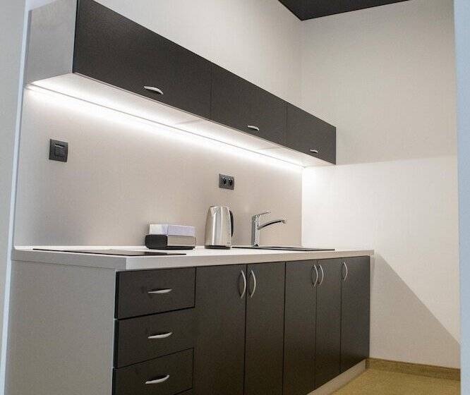 Apart Hotel Golden Apartments