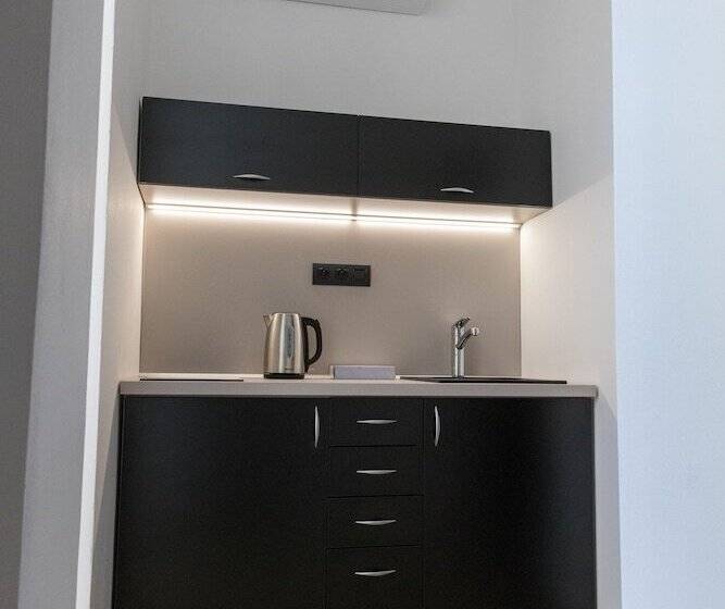 Apart Hotel Golden Apartments