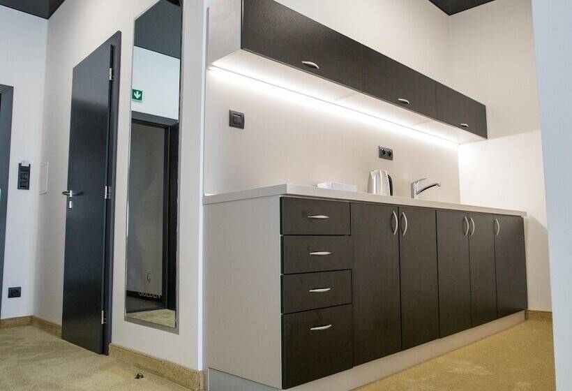 Apart Hotel Golden Apartments