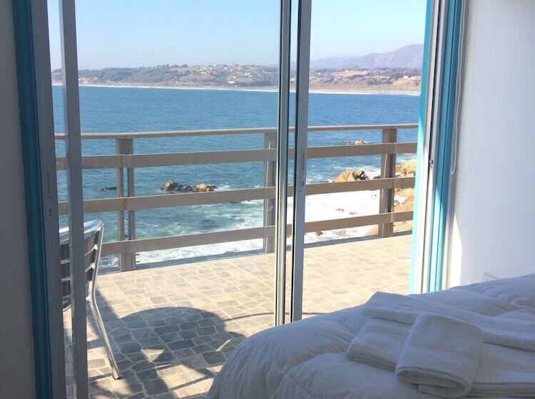 مبيت وإفطار Bahía Luz Hostal