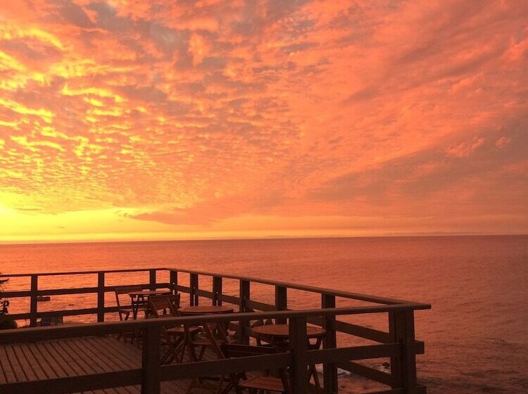 مبيت وإفطار Bahía Luz Hostal