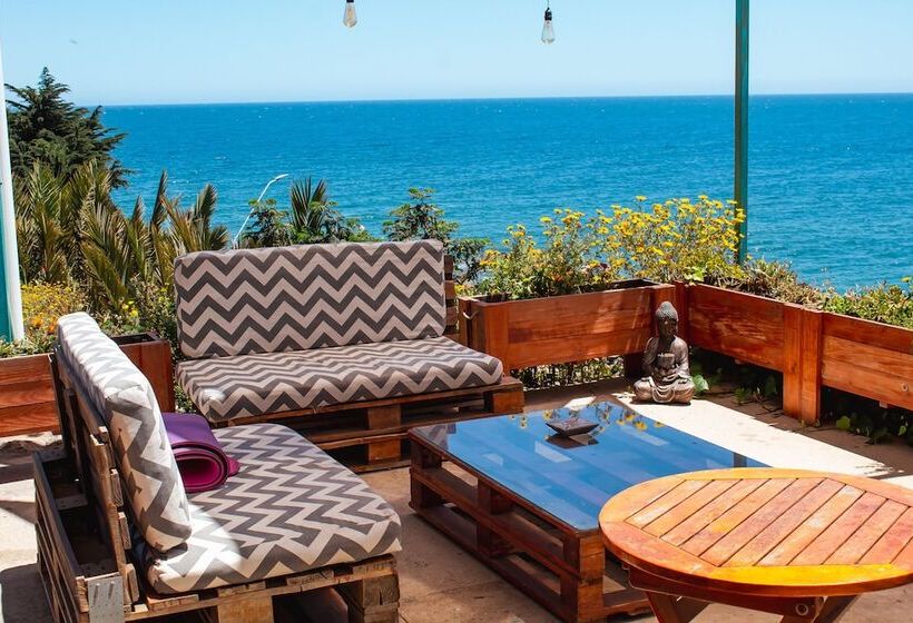 مبيت وإفطار Bahía Luz Hostal