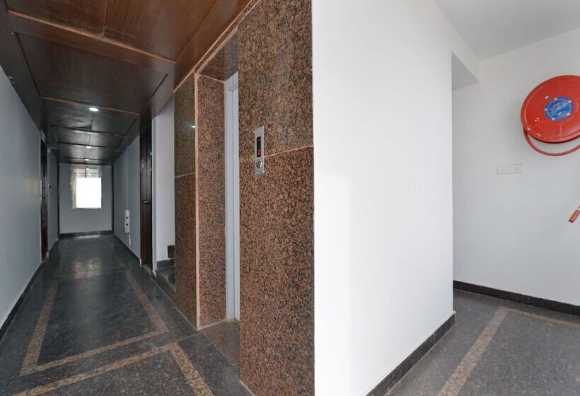 ホテル Collection O 8832  Jaipur Classic