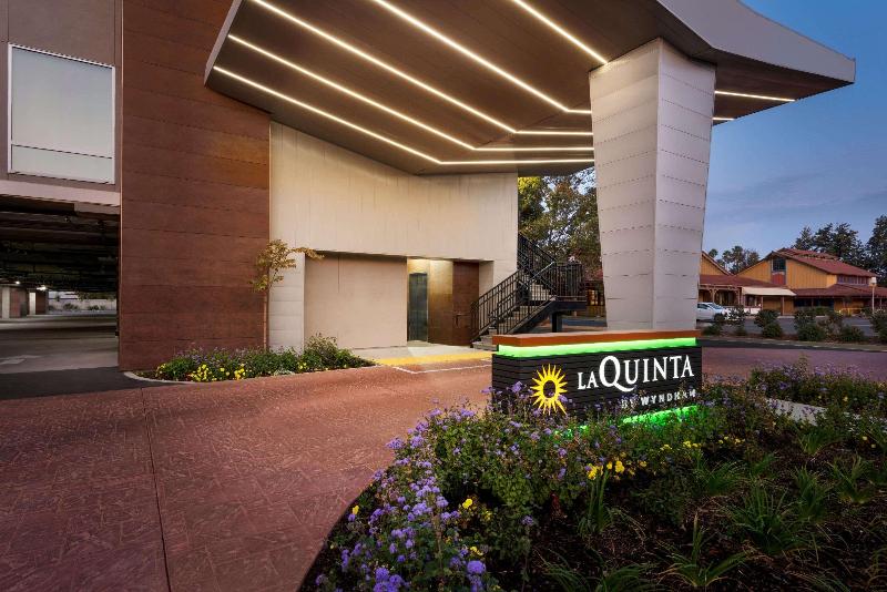 호텔 La Quinta By Wyndham Clovis Ca