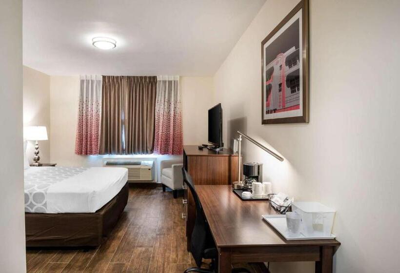 בית מלון כפרי Rodeway Inn Near Hollywood Beach