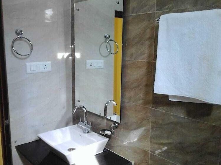 酒店 Trishul Regency